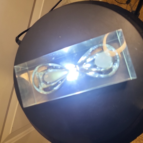 Vintage Lucite Hour Glass Timer Paperweight 6" - Picture 7 of 12